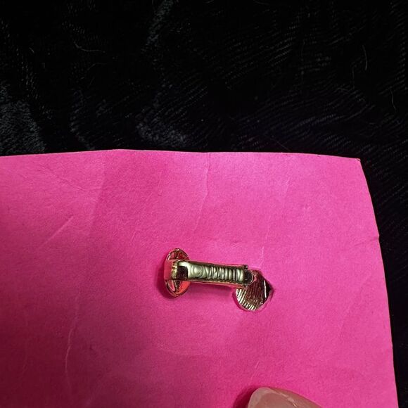 Sarah Coventry, gold tone, flair pin, and matching earrings - Picture 5 of 6